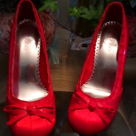 Pulse red pumps - Picture 2 of 3